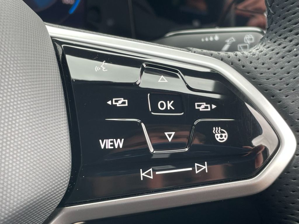 Used Volkswagen Golf 2024 for sale - 76840480: Photo 39