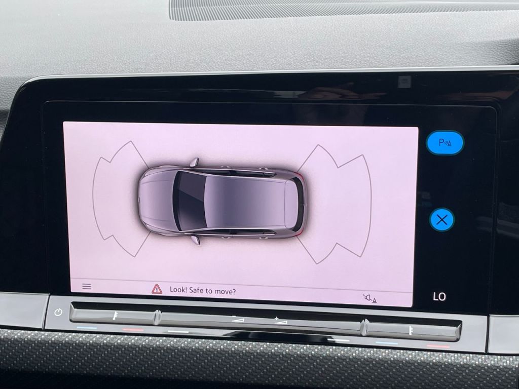 Used Volkswagen Golf 2024 for sale - 76840480: Photo 43