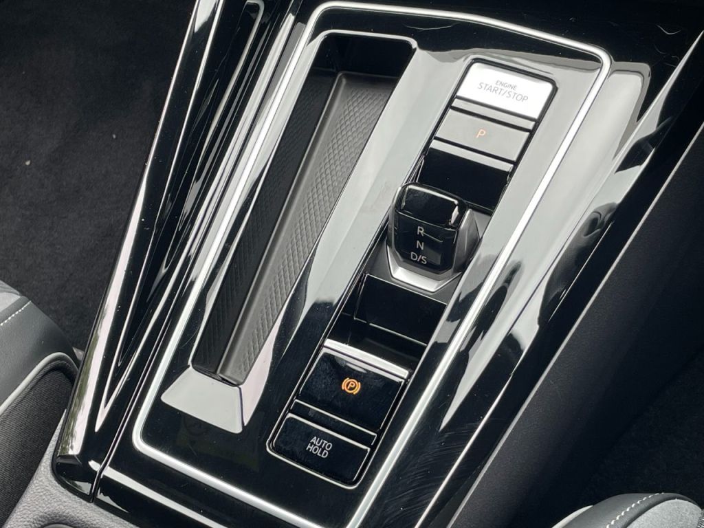 Used Volkswagen Golf 2024 for sale - 76840480: Photo 47