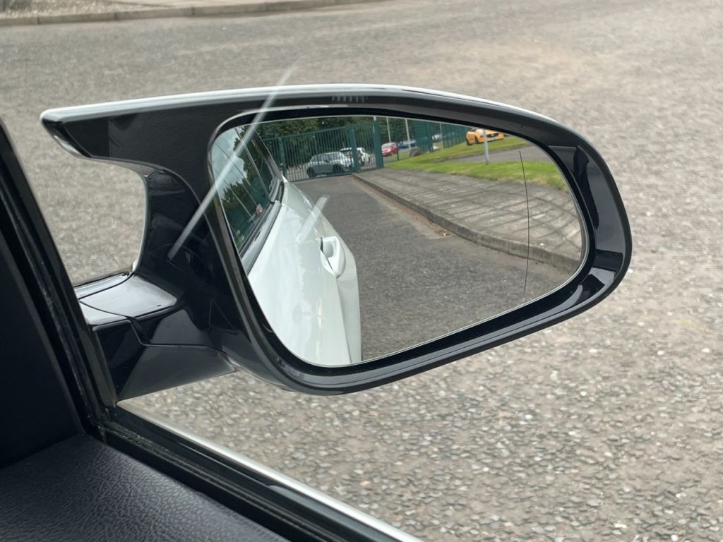 Used BMW M2 2019 for sale - 76840439: Photo 36