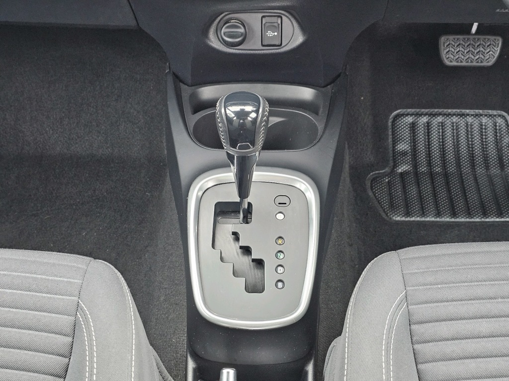 Used Toyota Yaris 2019 for sale - 76840453: Photo 20