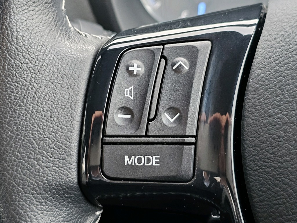 Used Toyota Yaris 2019 for sale - 76840453: Photo 35