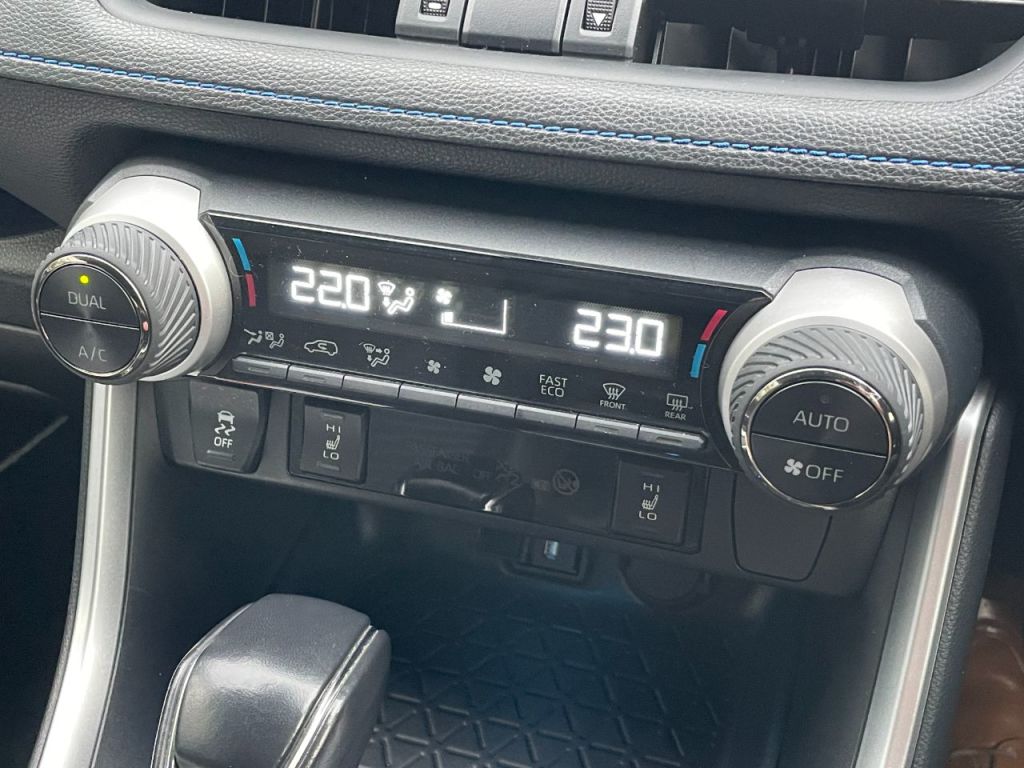 Used Toyota RAV4 2020 for sale - 76840449: Photo 21