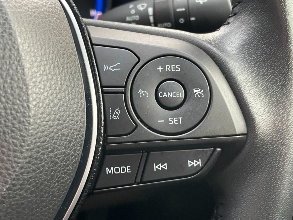 Used Toyota RAV4 2020 for sale - 76840449: Photo 26