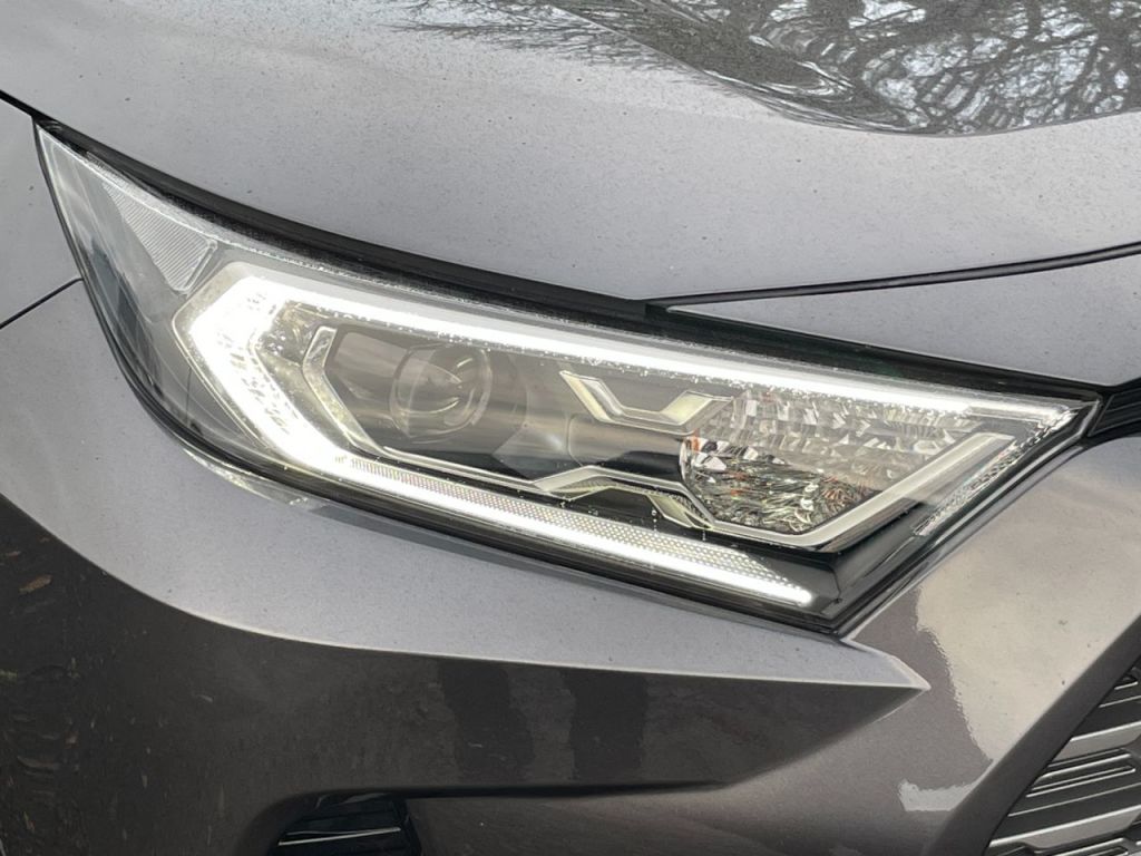 Used Toyota RAV4 2020 for sale - 76840449: Photo 38