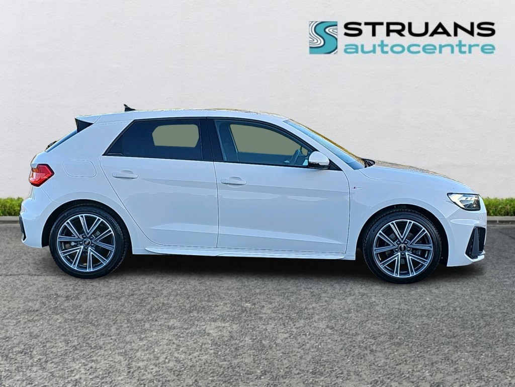 Used Audi A1 2021 for sale - 76840531: Photo 6