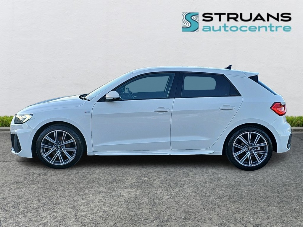 Used Audi A1 2021 for sale - 76840531: Photo 7