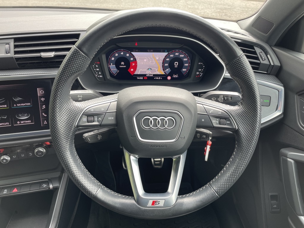 Used Audi Q3 2020 for sale - 76840437: Photo 10