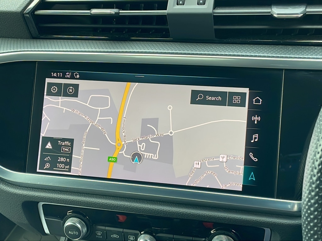 Used Audi Q3 2020 for sale - 76840437: Photo 18