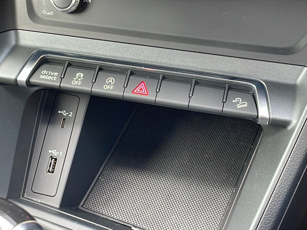 Used Audi Q3 2020 for sale - 76840437: Photo 20