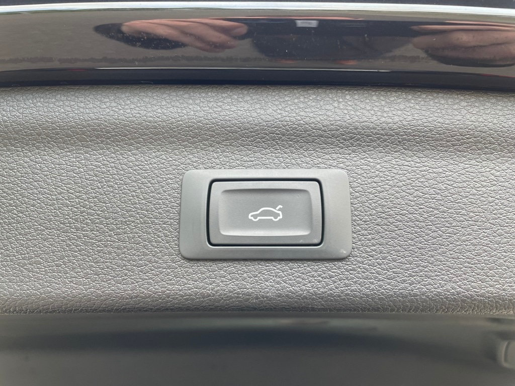 Used Audi Q3 2020 for sale - 76840437: Photo 25