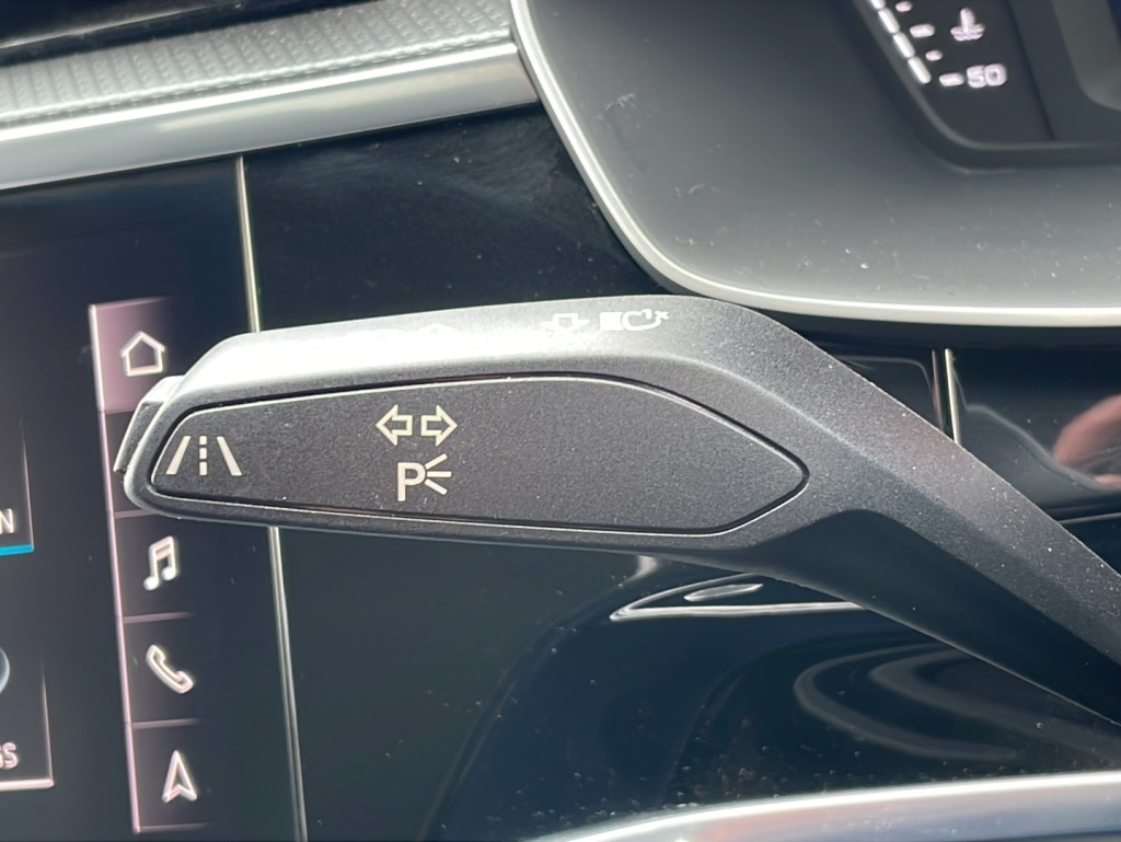 Used Audi Q3 2020 for sale - 76840437: Photo 26