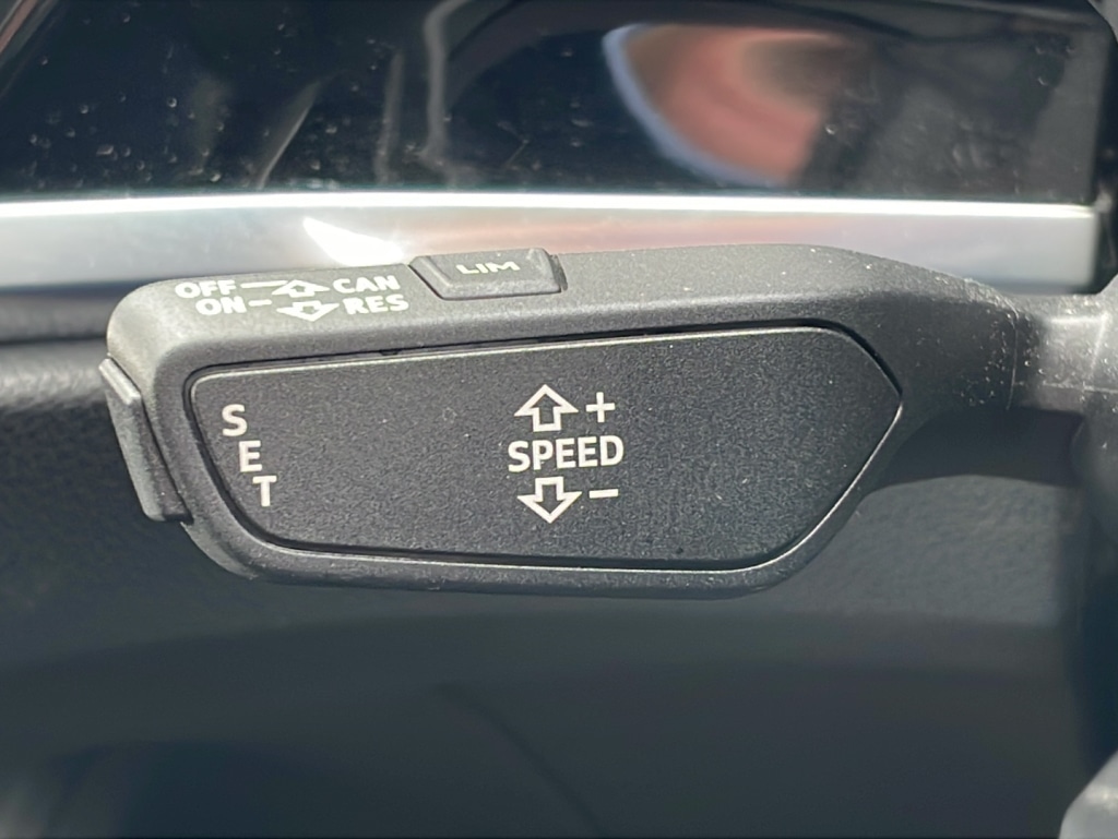 Used Audi Q3 2020 for sale - 76840437: Photo 29