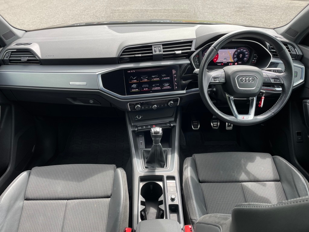 Used Audi Q3 2020 for sale - 76840437: Photo 3