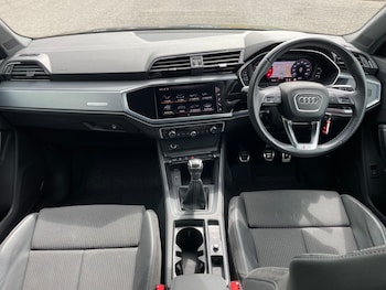 Used Audi Q3 2020 for sale - 76840437: Photo