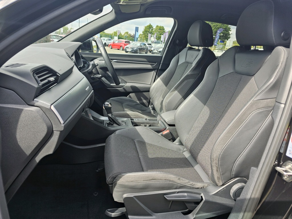 Used Audi Q3 2020 for sale - 76840456: Photo 11