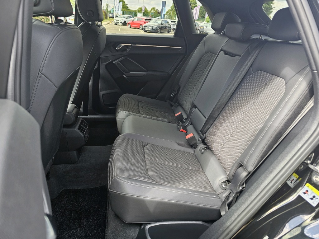 Used Audi Q3 2020 for sale - 76840456: Photo 12