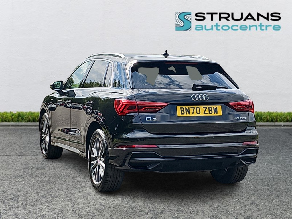 Used Audi Q3 2020 for sale - 76840456: Photo 2