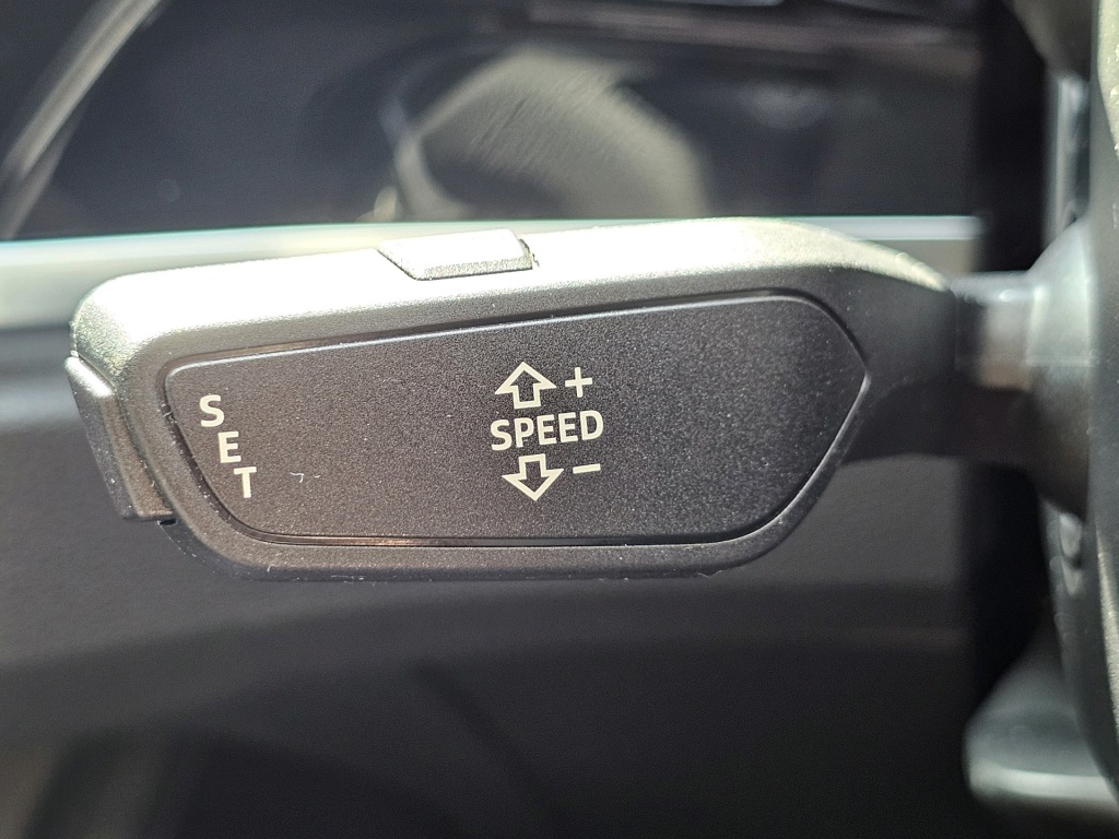 Used Audi Q3 2020 for sale - 76840456: Photo 27