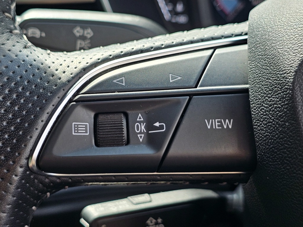 Used Audi Q3 2020 for sale - 76840456: Photo 28