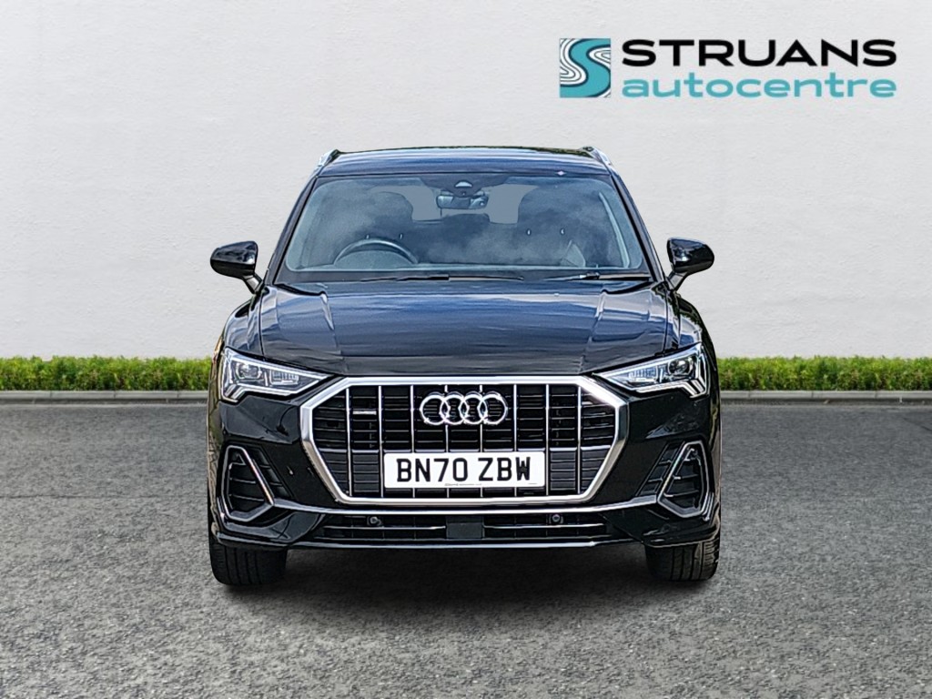 Used Audi Q3 2020 for sale - 76840456: Photo 3