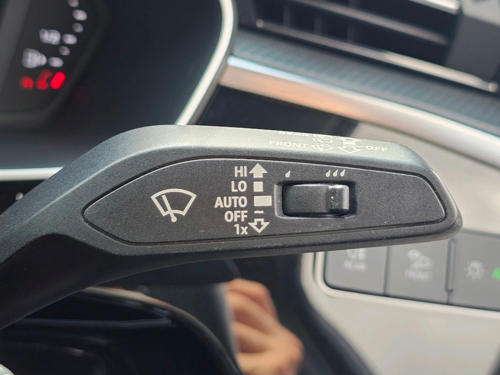 Used Audi Q3 2020 for sale - 76840456: Photo 31