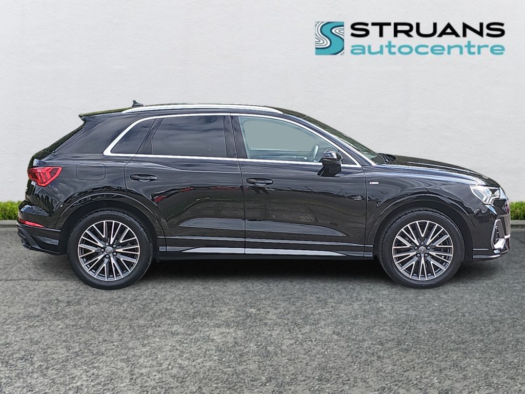 Used Audi Q3 2020 for sale - 76840456: Photo 5