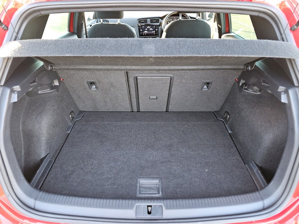 Used Volkswagen Golf 2019 for sale - 77506547: Photo 21