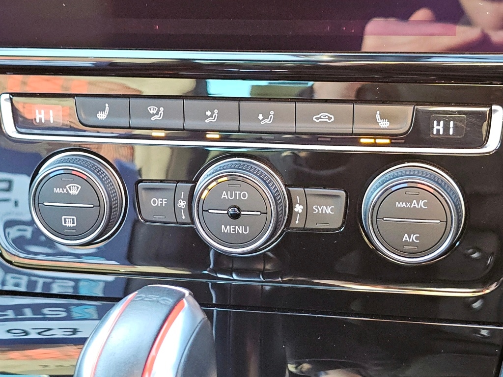 Used Volkswagen Golf 2019 for sale - 77506547: Photo 29