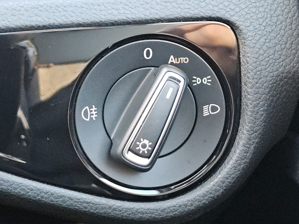 Used Volkswagen Golf 2019 for sale - 77506547: Photo 34