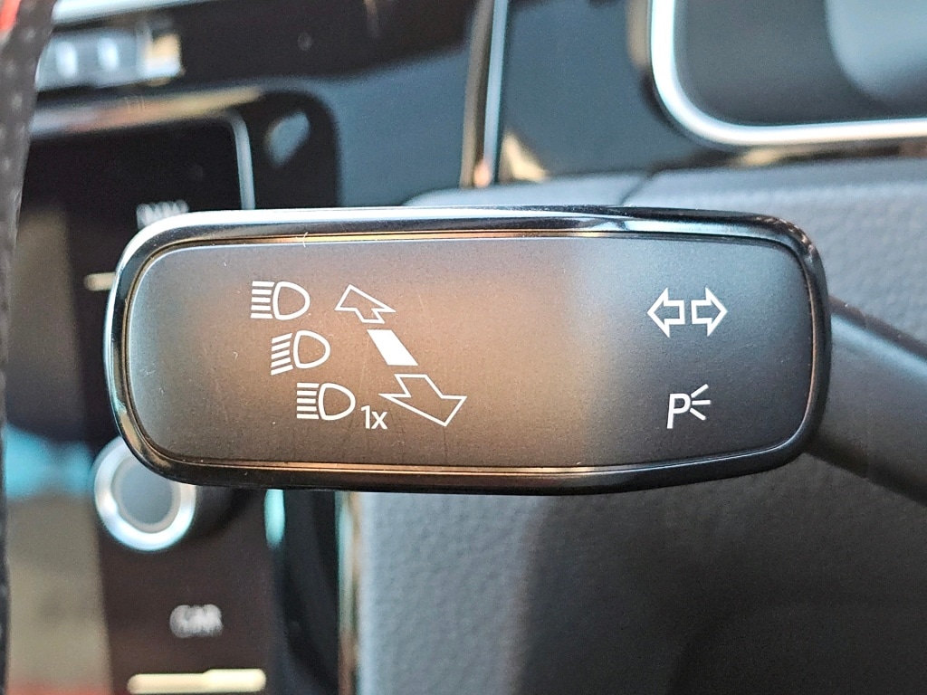 Used Volkswagen Golf 2019 for sale - 77506547: Photo 38