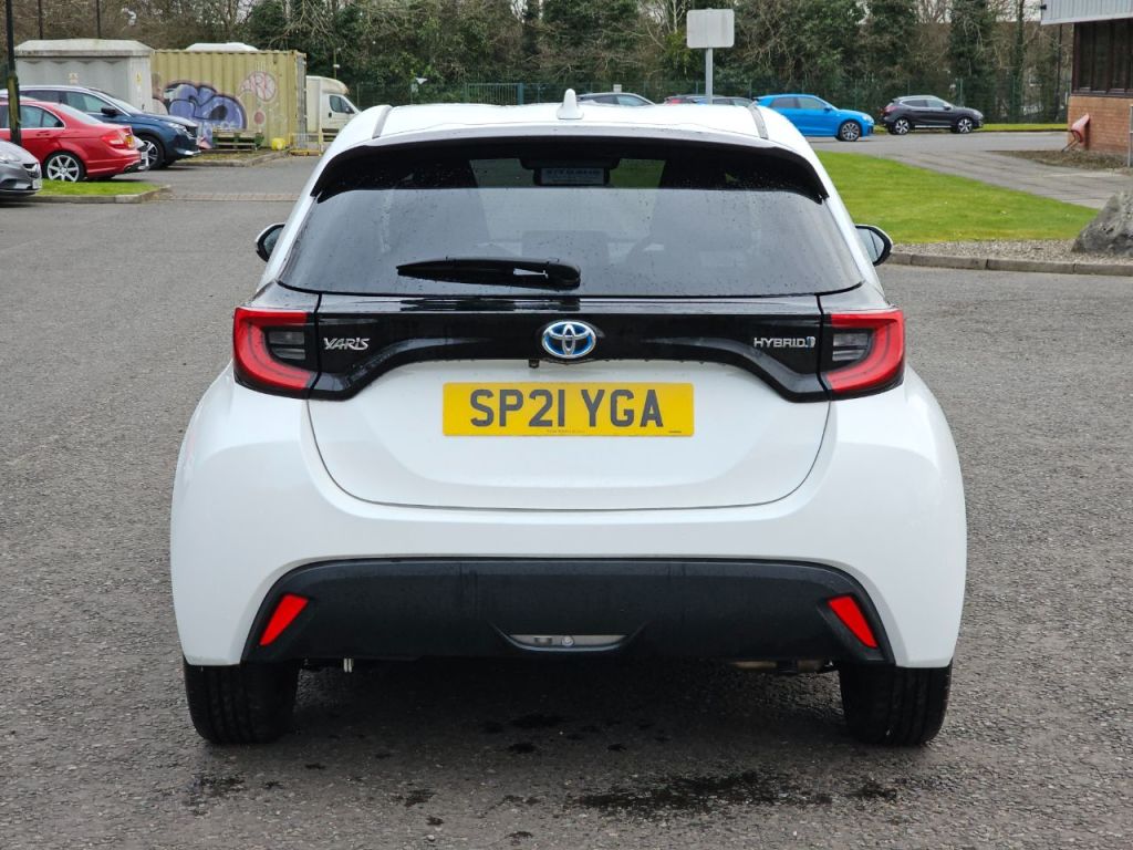 Used Toyota Yaris 2021 for sale - 78026005: Photo 4