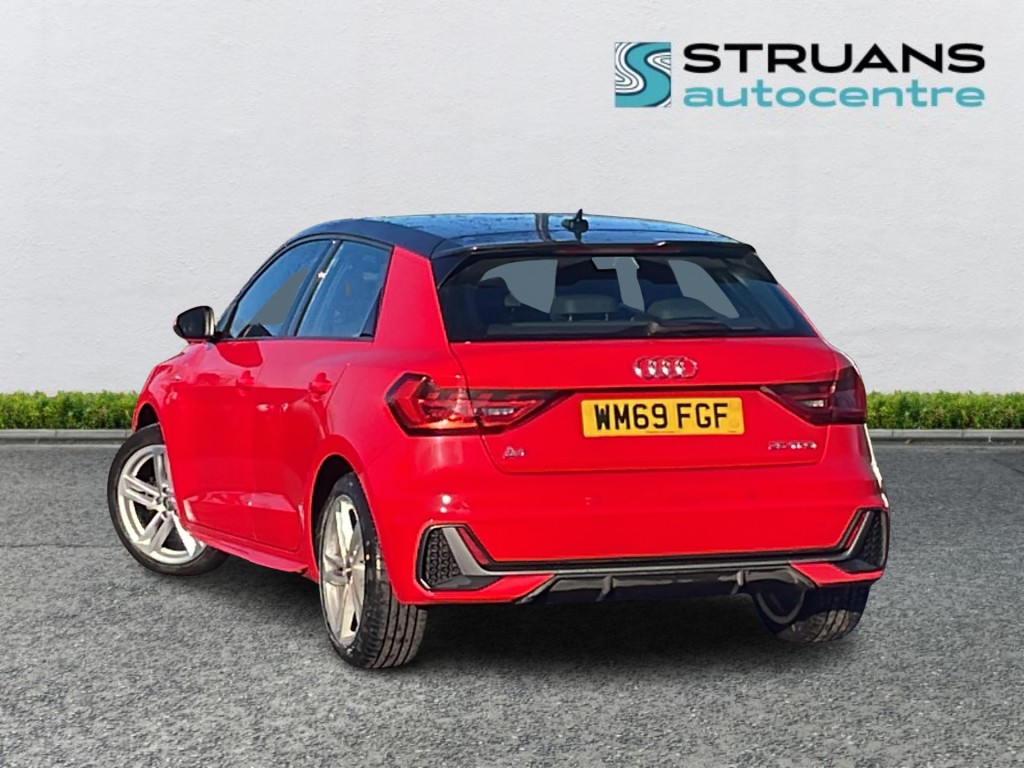 Used Audi A1 2020 for sale - 76840552: Photo 2