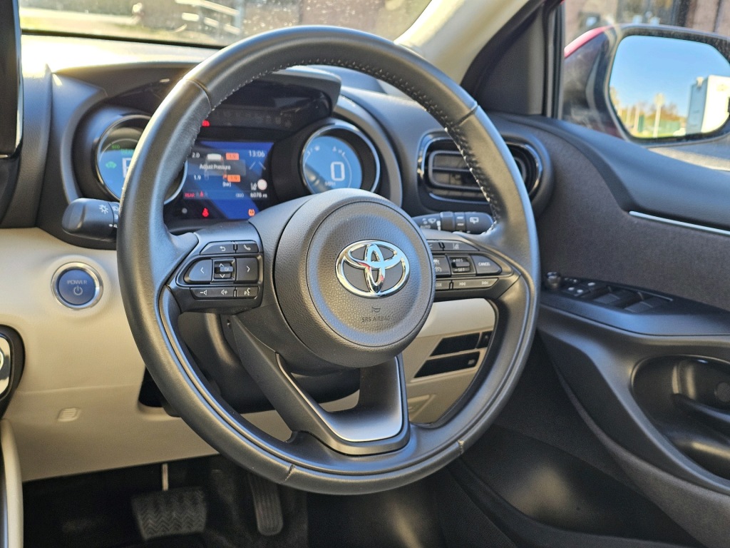 Used Toyota Yaris 2022 for sale - 76840544: Photo 10
