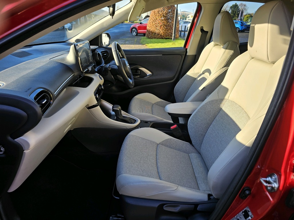 Used Toyota Yaris 2022 for sale - 76840544: Photo 12