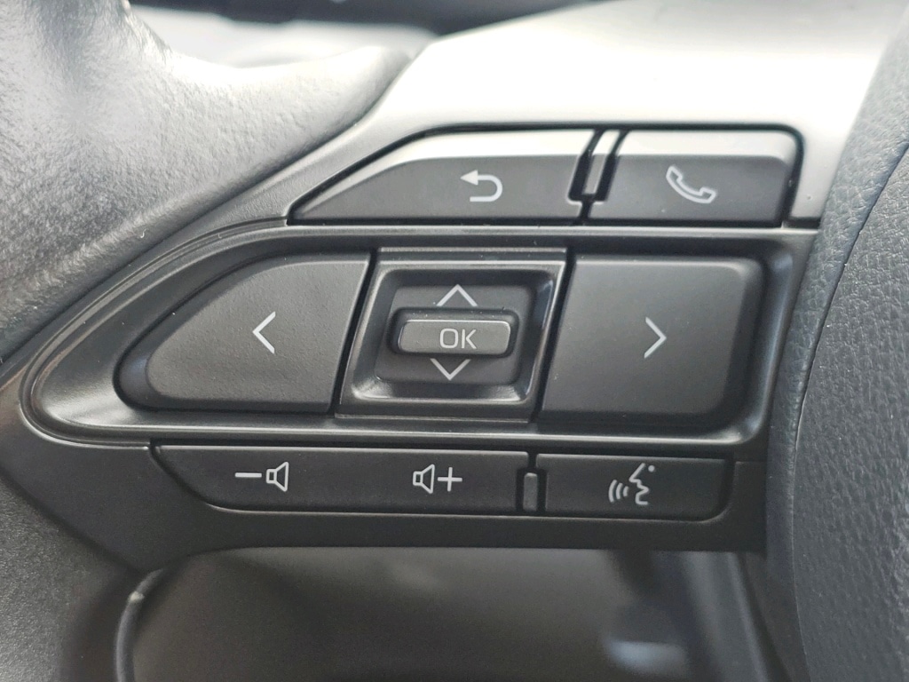 Used Toyota Yaris 2022 for sale - 76840544: Photo 27