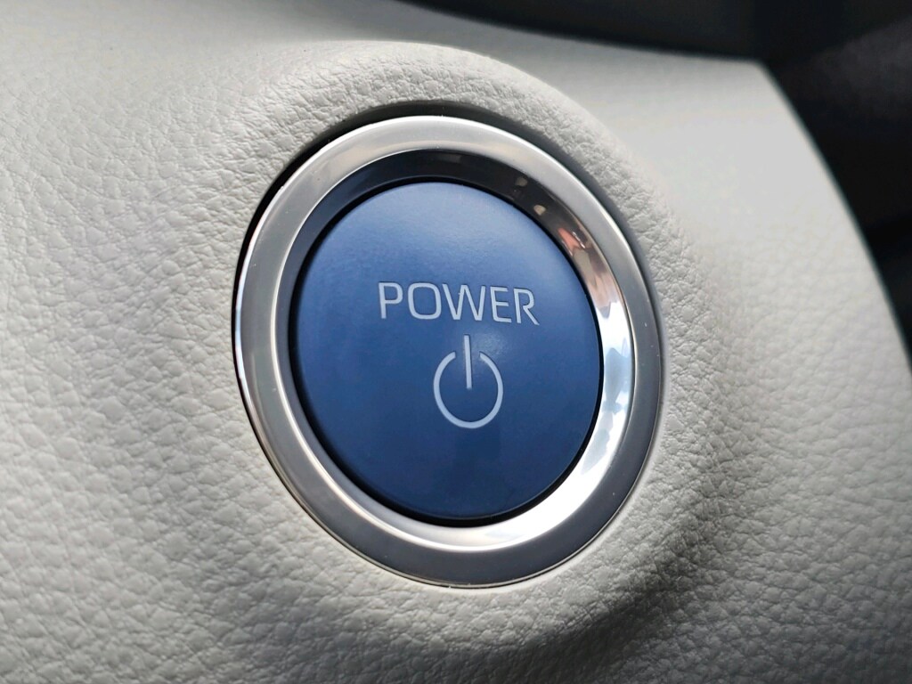 Used Toyota Yaris 2022 for sale - 76840544: Photo 35