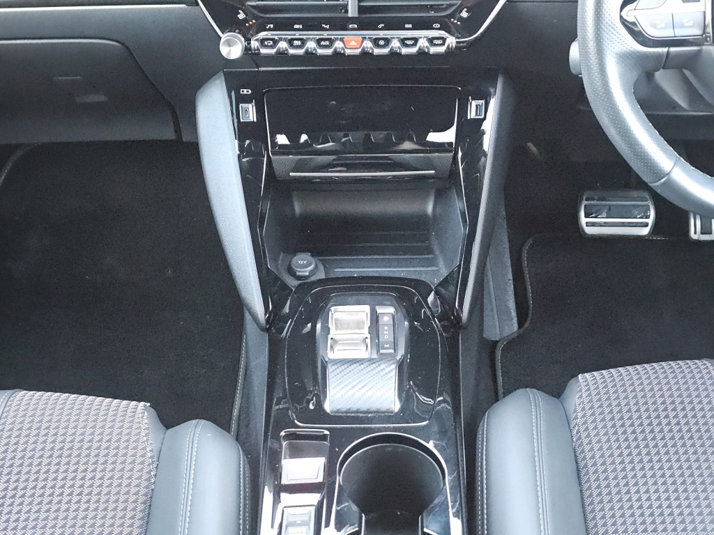 Used Peugeot 2008 2023 for sale - 76840557: Photo 15