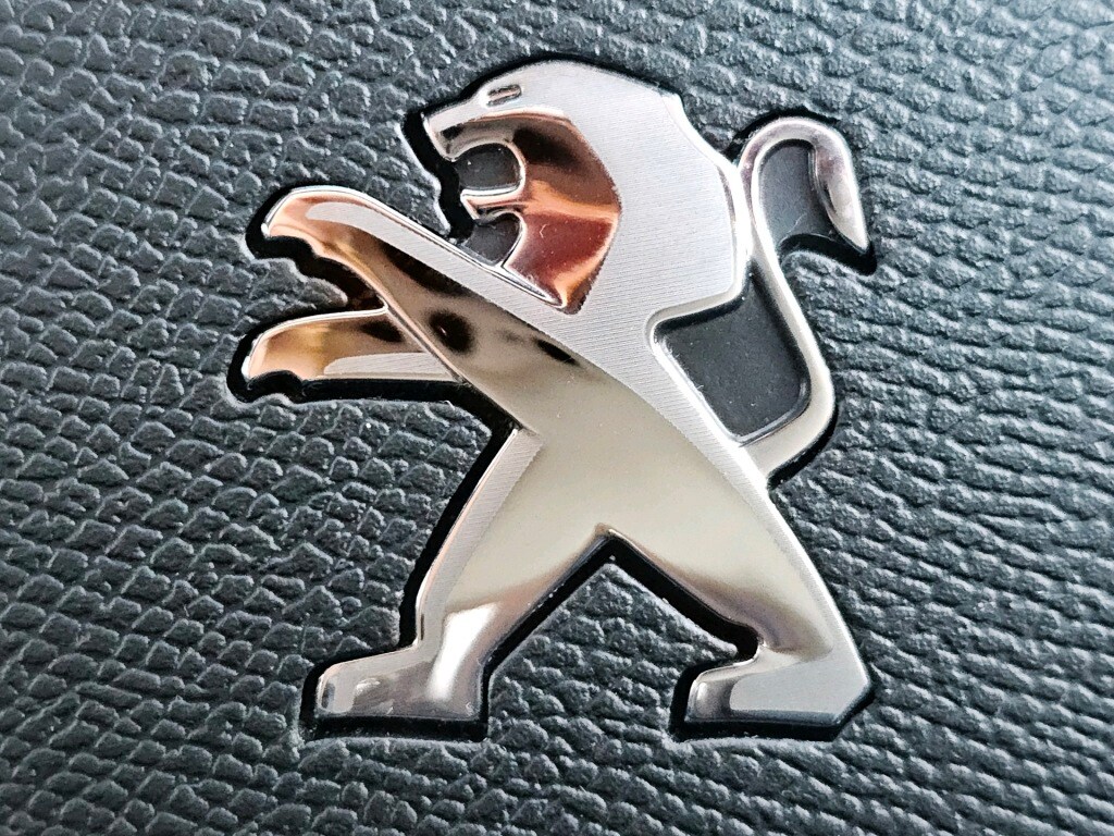 Used Peugeot 2008 2023 for sale - 76840557: Photo 23