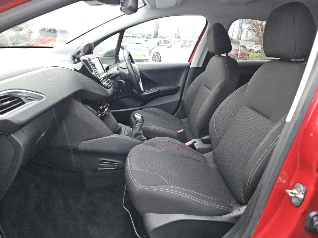Used Peugeot 208 2019 for sale - 77368089: Photo 10
