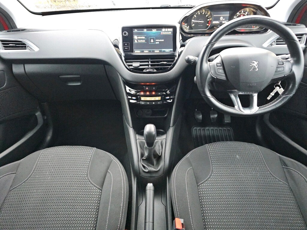 Used Peugeot 208 2019 for sale - 77368089: Photo 15