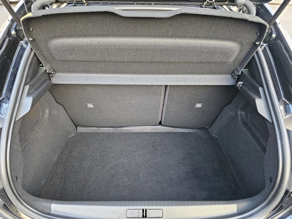 Used Vauxhall Corsa 2023 for sale - 76840551: Photo 32