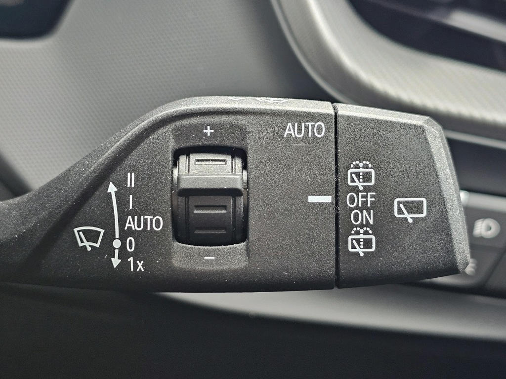 Used BMW 1 Series 2023 for sale - 76840443: Photo 32