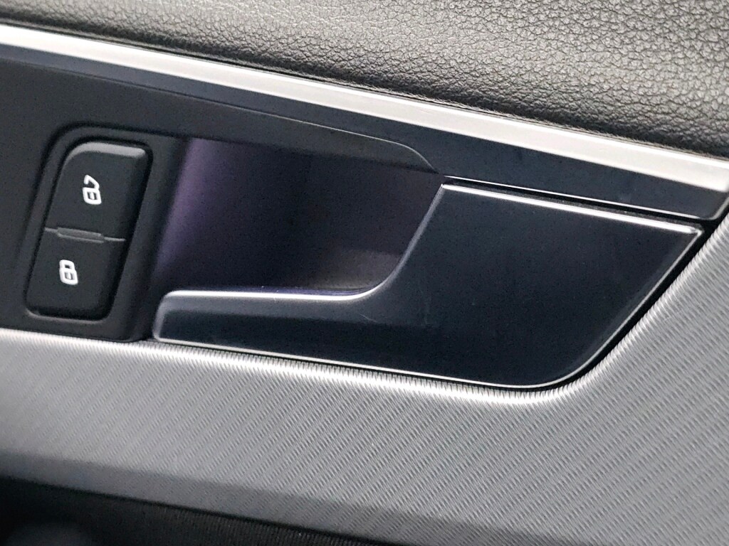 Used Audi A4 2016 for sale - 77463270: Photo 40