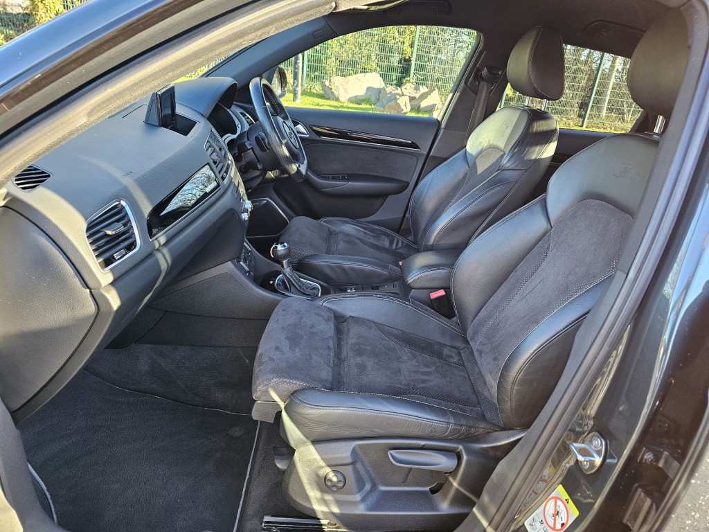 Used Audi Q3 2017 for sale - 76840530: Photo 12