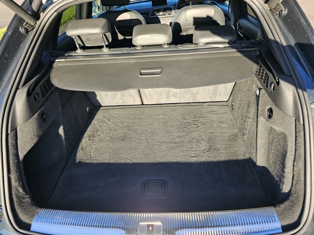 Used Audi Q3 2017 for sale - 76840530: Photo 14