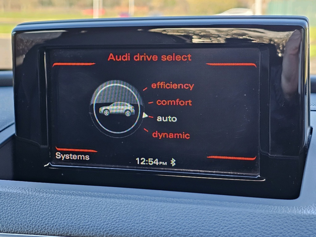 Used Audi Q3 2017 for sale - 76840530: Photo 38