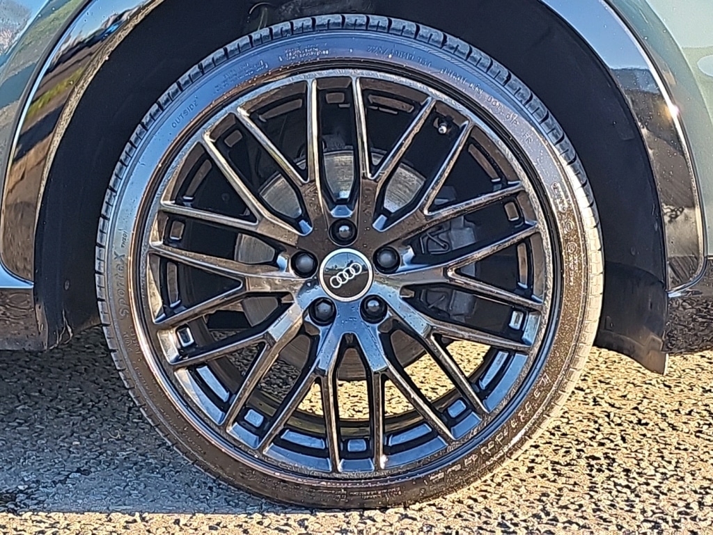 Used Audi Q3 2017 for sale - 76840530: Photo 8