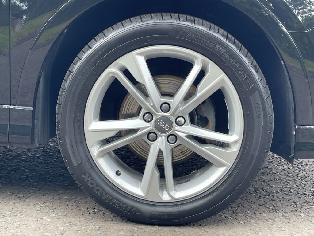 Used Audi Q3 2020 for sale - 76840440: Photo 16