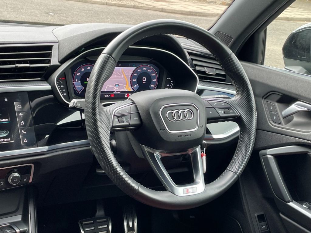 Used Audi Q3 2020 for sale - 76840440: Photo 34